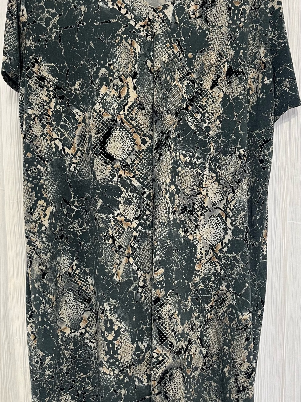 Christian Siriano Dark blue & Cream Snake-Print Button-Down dress